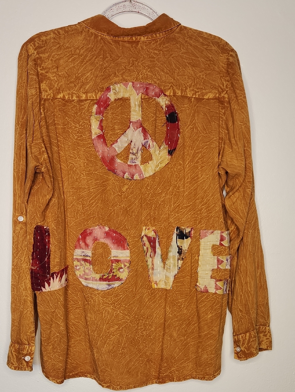 Nu Vintage Flowy Boho Hippie Button Oversized Shirt 'LOVE' Peace Patch Size XL - Picture 2 of 7